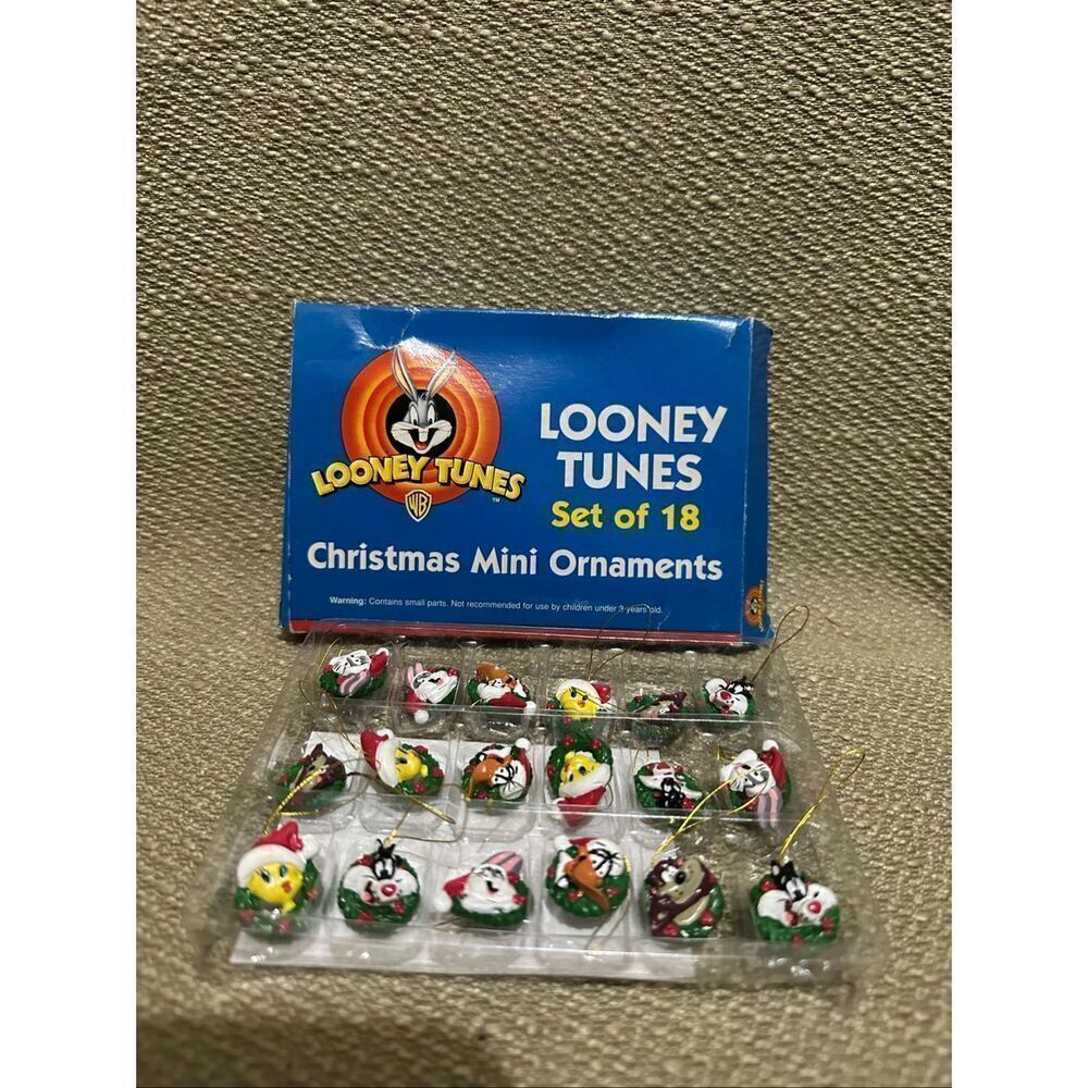 Vintage LOONEY TUNES Christmas Mini Ornaments 1999 Set of 18 Characters GUC